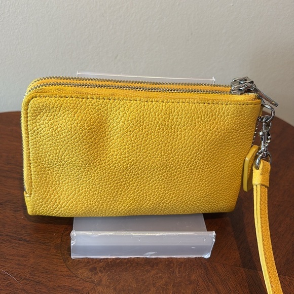 Coach Double zip wallet  6.5”w x 4”h pebbled leather  goldenrod yellow  wristlet - Picture 6 of 15
